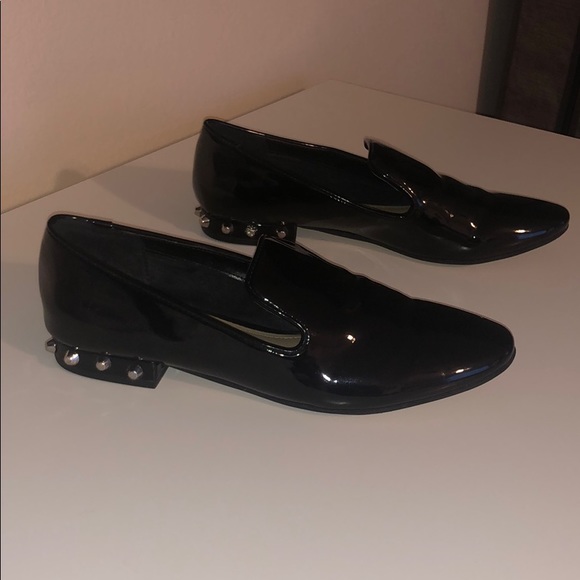 Marc Fisher - Picture 3 of 7